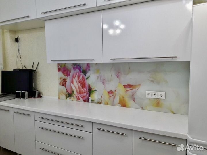 Стеклянный фартук с фотопечатью (скинали)