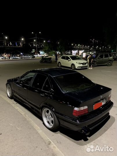 Разбор BMW 3 E36