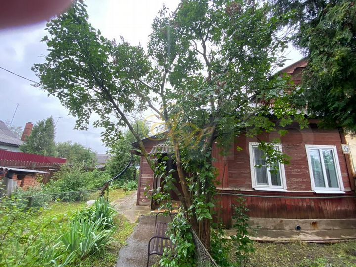 Дом 54 м² на участке 4 сот.