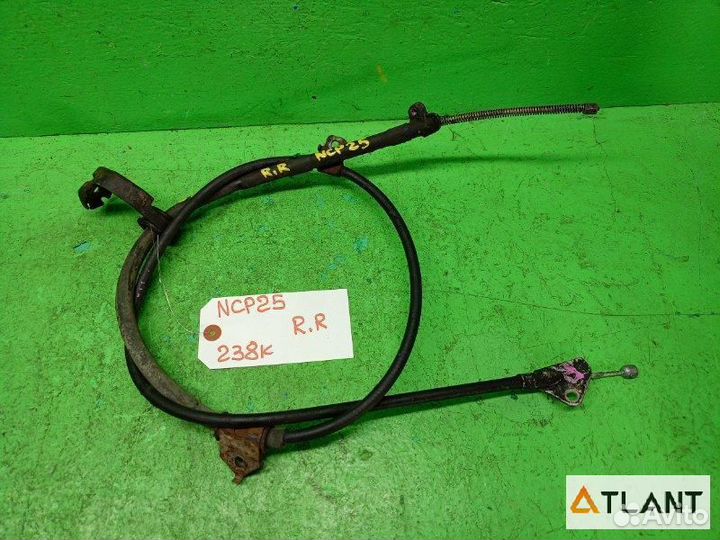 Тросик ручника правая toyota funcargo