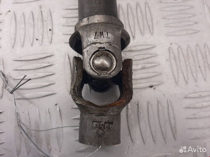 Рулевой карданчик Mitsubishi Carisma рест. 2000