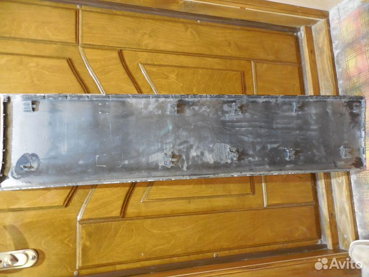 Молдинг двери передний левый Suzuki Grand Vitara