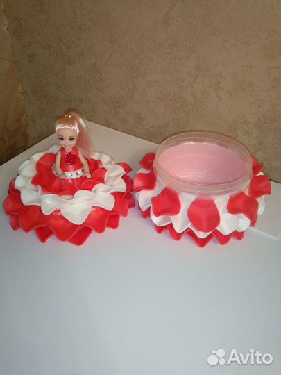 Кукла шкатулка