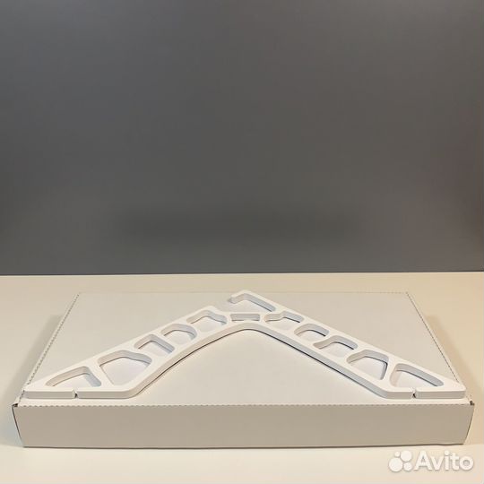 Вешалка-плечики для одежды