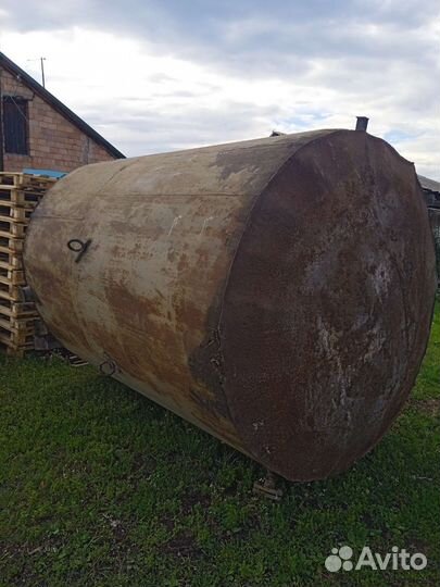 Бочка металлическая емкость под воду септик