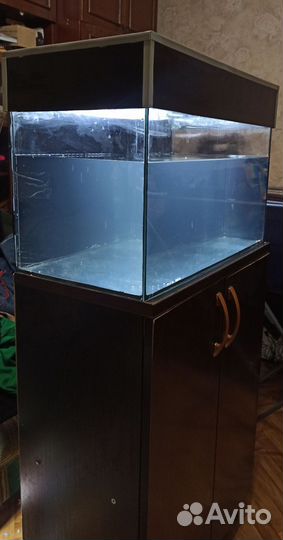 Аквариум с тумбой 70 литров