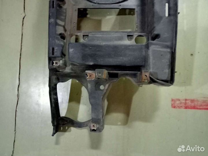 Панель передняя 1.8 VW Vento Golf 1993г