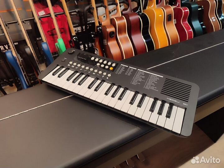 Синтезатор Medeli MK1-BK
