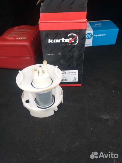 Бензанасос w221