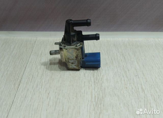 Клапан вакуумный Nissan primera P12