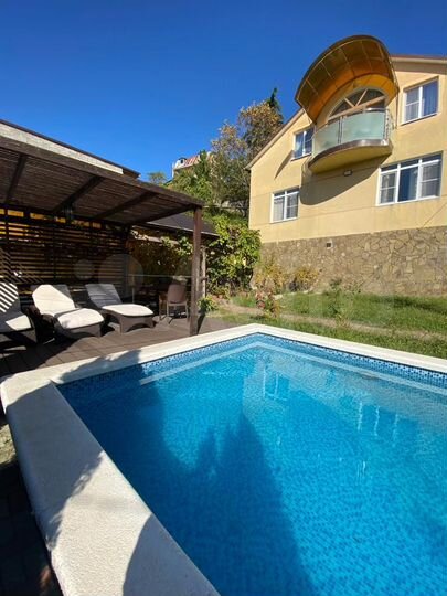 Дом 150 м² на участке 6 сот.