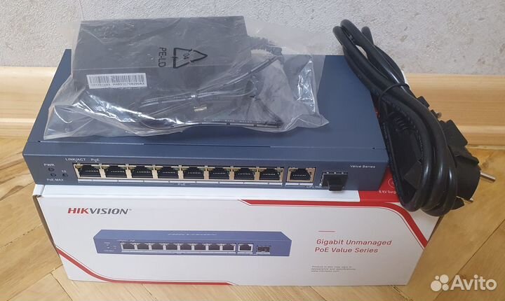 Коммутатор Hikvision DS-3E0510P-E/M для камер
