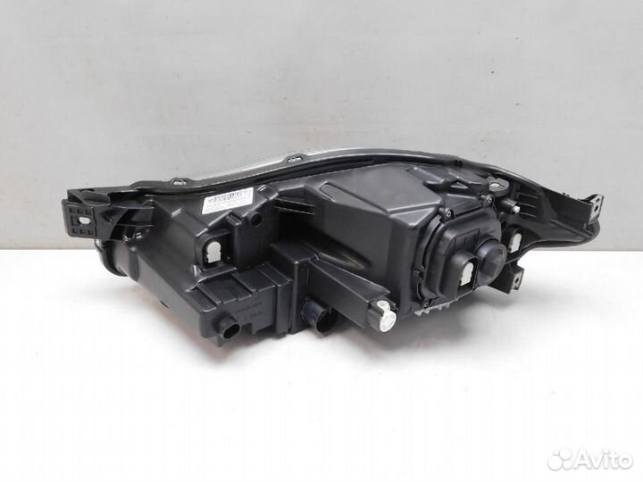 Фара правая Jaguar XJ