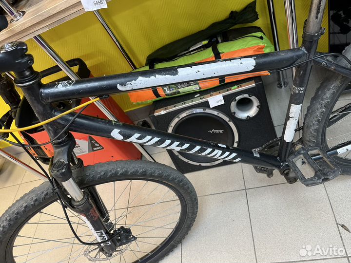 Горный велосипед specialized 27,5