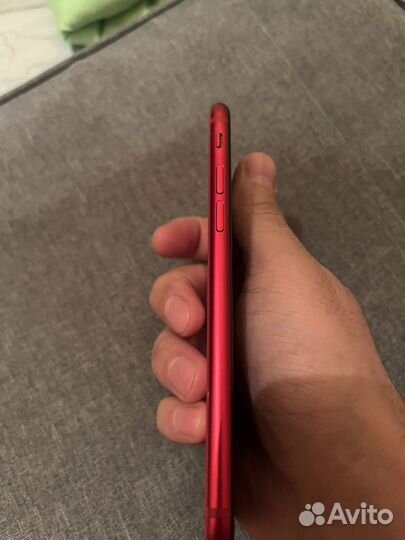 iPhone SE (2020), 64 ГБ