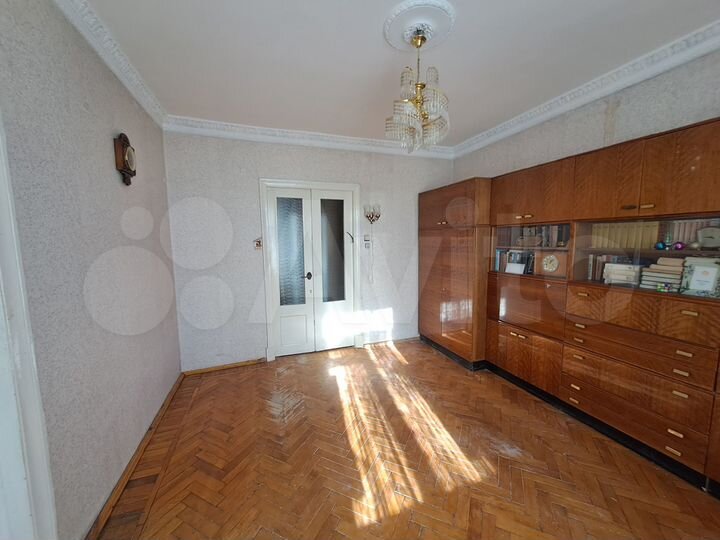 3-к. квартира, 64 м², 4/4 эт.