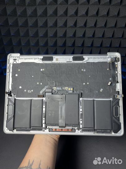 Топкейс MacBook Pro 13