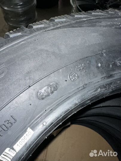 Viatti Brina Nordico V-522 185/65 R15