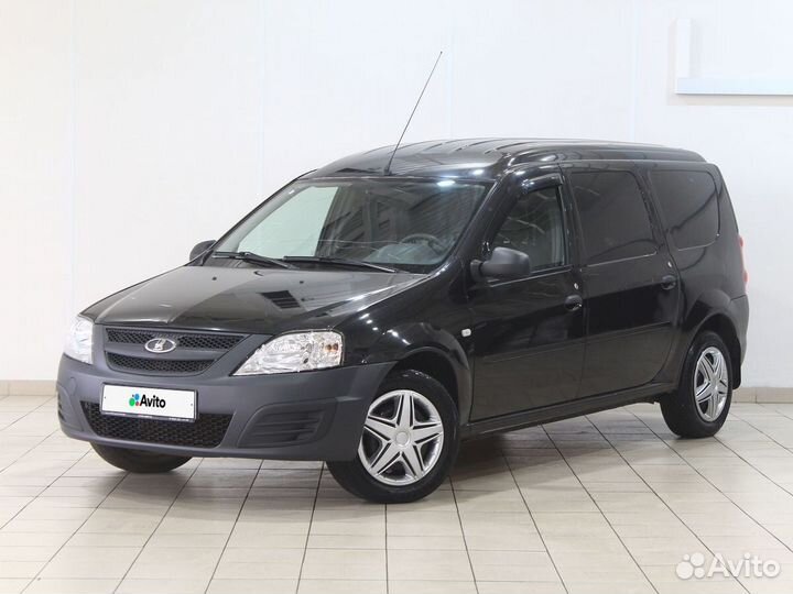 LADA Largus 1.6 МТ, 2017, 180 000 км