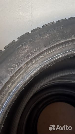 Bridgestone Blizzak VRX 255/50 R17