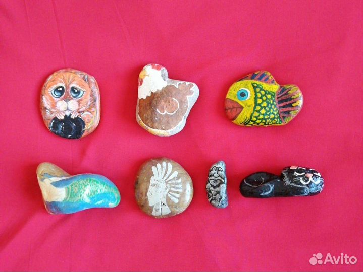 Фигурки животных из мультфильмов рисунок на камне