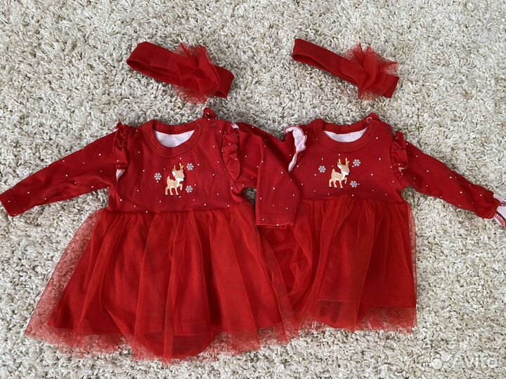 Пакет одежды для девочек-двойняшек. Размер 62-68