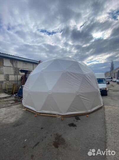 Шатер для глэмпинга, геокупол
