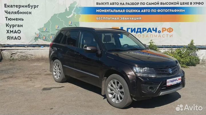 Рамка магнитолы Suzuki Grand Vitara (JT) 39511-67J