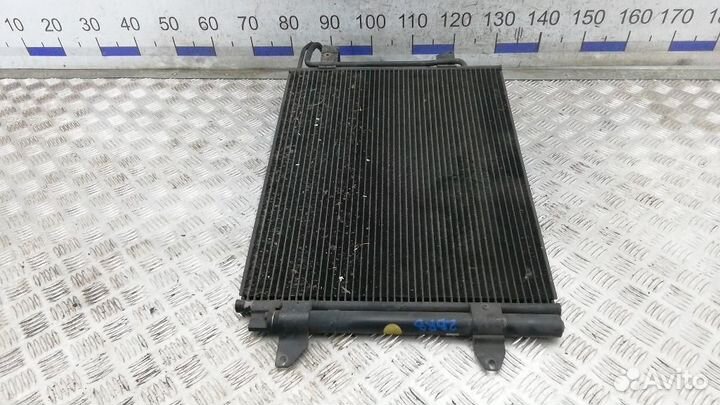 Радиатор кондиционера (конденсер) Volkswagen Toura