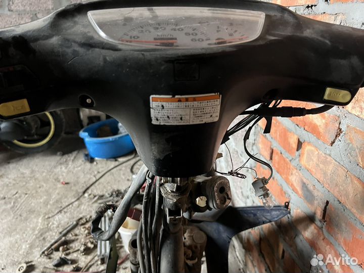 Запчасти пластик Honda dio 34-35