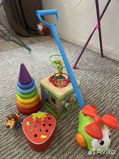 Игрушки для малышей пакетом