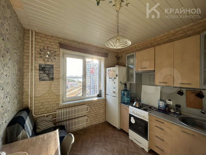 1-к. квартира, 38 м², 10/10 эт.