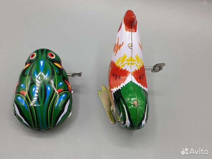 Заводная игрушка СССР золотой петушок и лягушка