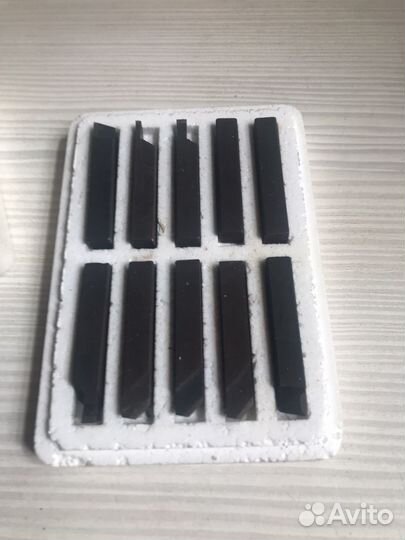 Набор резцов для токарного станка по металлу