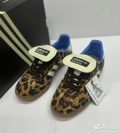 Кроссовки adidas samba wales bonner pony leo Brown