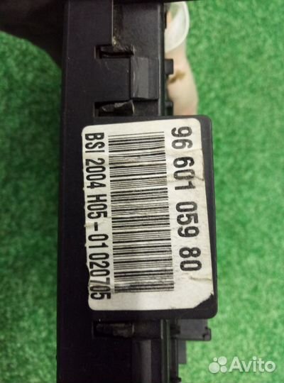 Блок предохранителей Peugeot 307 2001-2008 2167615