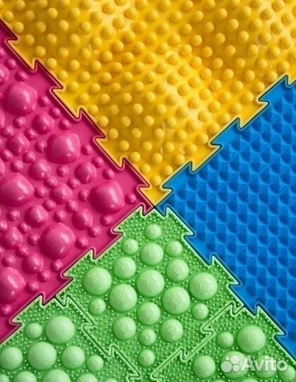 Коврик массажный развивающий как новый