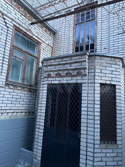 Дом 256 м² на участке 5,3 сот.