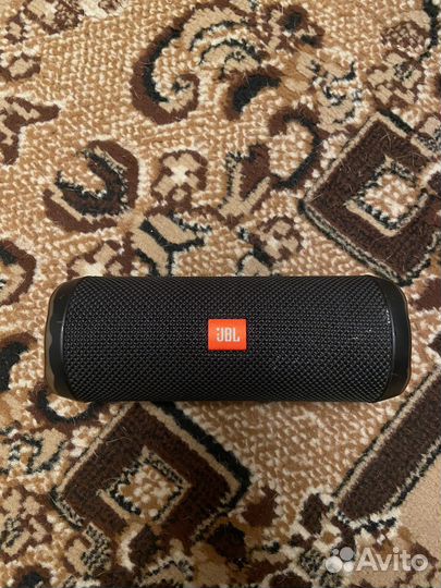 Колонка jbl flip 4