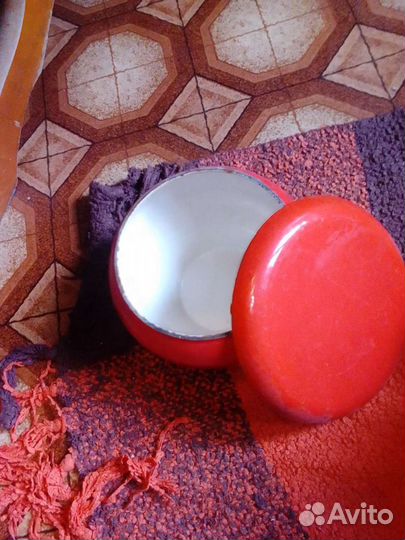 Чан чугунный красный эмалированный