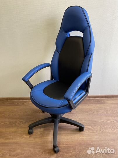 Компьютерное кресло. Кресло руководителя