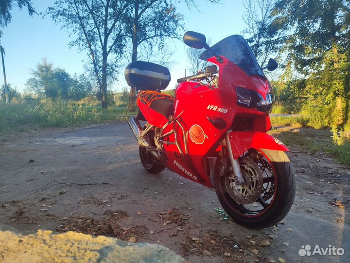 Honda VFR 800