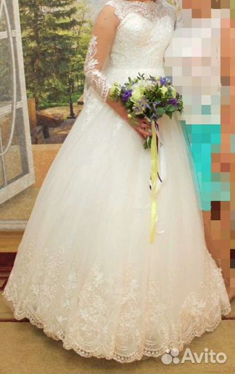 Свадебное платье