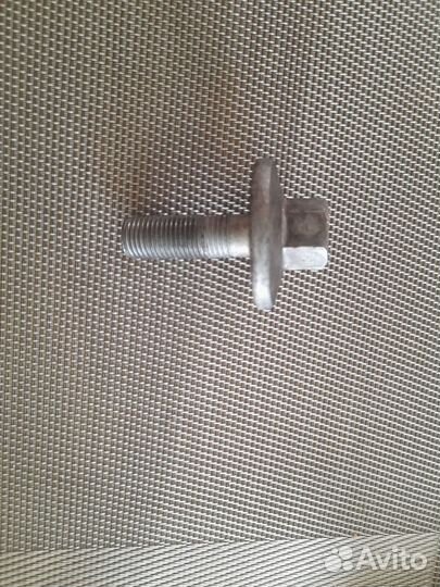 Болт шкива коленвала для Renault Arkana