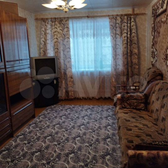 2-к. квартира, 43 м², 2/5 эт.