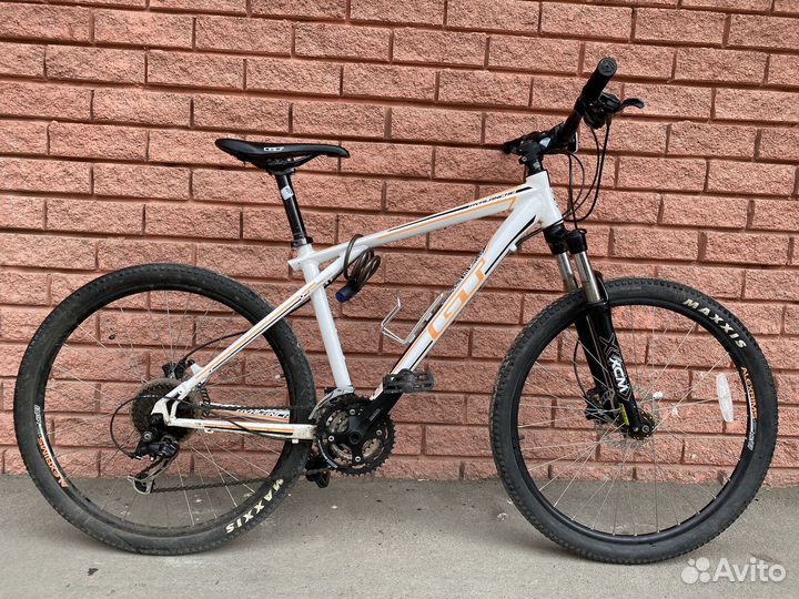 Горный велосипед GT avalanche 3.0 U.S.A 26 гидра