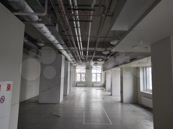 Торговое помещение 178 кв.м. Кушелевская дор., 7