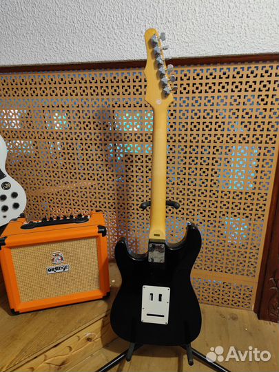 Epiphone Stratocaster Электрогитара. Гитара Комбик