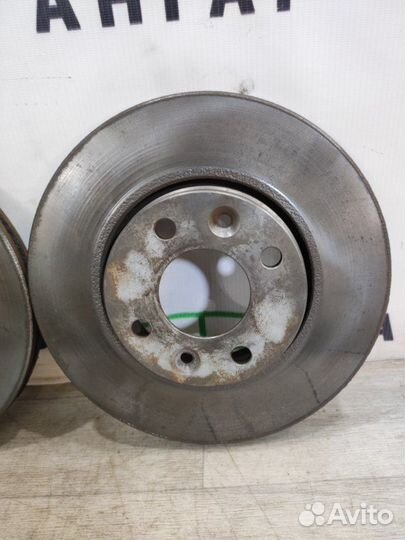 Диски тормозные передние Nissan Note E11 HR16DE