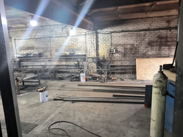 Производство, 200 м²